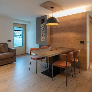 https://chalet-aria-pura.it-lombardy.com